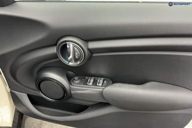 Mini Hatchback Cooper Classic Automatic Petrol Hatchback - Stock Number (1658345) - 24th supplementary image