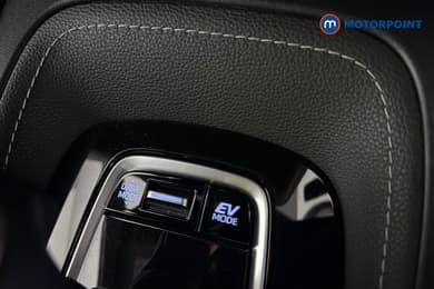 Toyota Corolla Design Automatic Petrol-Electric Hybrid Hatchback - Stock Number (1668214) - 17th supplementary image