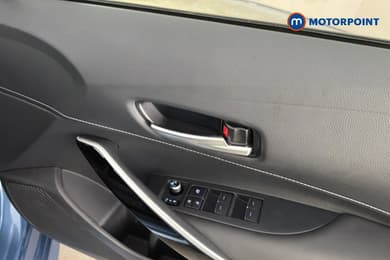Toyota Corolla Design Automatic Petrol-Electric Hybrid Hatchback - Stock Number (1668214) - 42nd supplementary image
