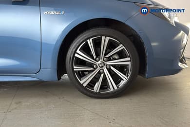 Toyota Corolla Design Automatic Petrol-Electric Hybrid Hatchback - Stock Number (1668214) - 50th supplementary image