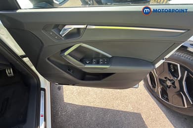 Audi Q3 Black Edition Automatic Diesel SUV - Stock Number (1668248) - 19th supplementary image