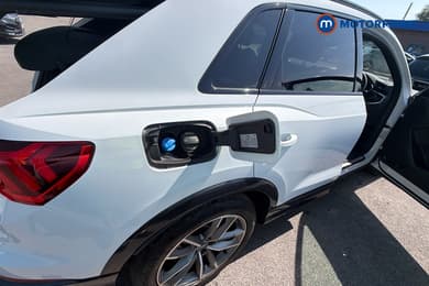 Audi Q3 Black Edition Automatic Diesel SUV - Stock Number (1668248) - 36th supplementary image