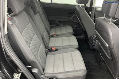 Volkswagen Touran Match Manual Petrol People Carrier - Stock Number (1668493) - 4th supplementary image