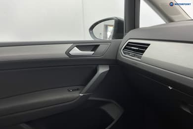 Volkswagen Touran Match Manual Petrol People Carrier - Stock Number (1668493) - 19th supplementary image