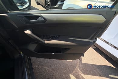 Volkswagen Touran Match Automatic Petrol People Carrier - Stock Number (1668534) - 38th supplementary image