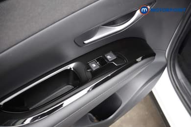 Hyundai Tucson Ultimate Automatic Petrol Plug-In Hybrid SUV - Stock Number (1669051) - 30th supplementary image