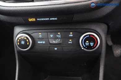 Ford Fiesta Zetec Manual Petrol Hatchback - Stock Number (1656861) - 16th supplementary image