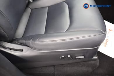 Tesla Model Y Long Range Automatic Electric SUV - Stock Number (1658330) - 16th supplementary image