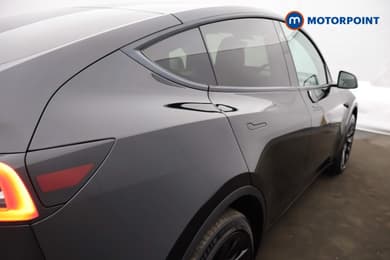 Tesla Model Y Long Range Automatic Electric SUV - Stock Number (1658330) - 28th supplementary image