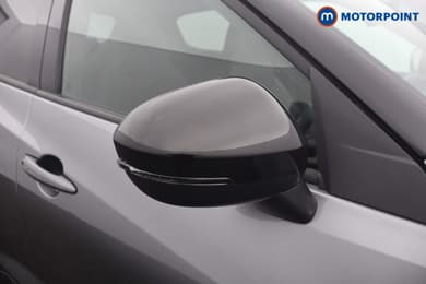 Nissan Juke N-Connecta Manual Petrol SUV - Stock Number (1666069) - 22nd supplementary image