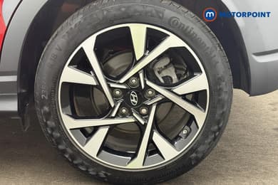 Hyundai Kona Premium Manual Petrol SUV - Stock Number (1666907) - 2nd supplementary image