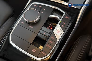 BMW 3 Series Sport Automatic Petrol Plug-In Hybrid Estate - Stock Number (1667663) - 15th supplementary image