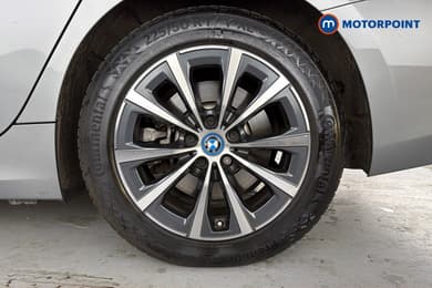 BMW 3 Series Sport Automatic Petrol Plug-In Hybrid Estate - Stock Number (1667663) - 48th supplementary image