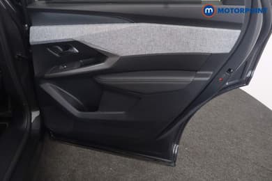 Peugeot 5008 GT Automatic Petrol SUV - Stock Number (1667926) - 22nd supplementary image