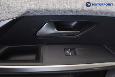 Peugeot 5008 GT Automatic Petrol SUV - Stock Number (1667926) - 37th supplementary image