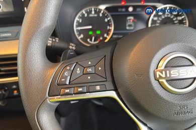 Nissan Juke Acenta Premium Automatic Petrol SUV - Stock Number (1668149) - 3rd supplementary image