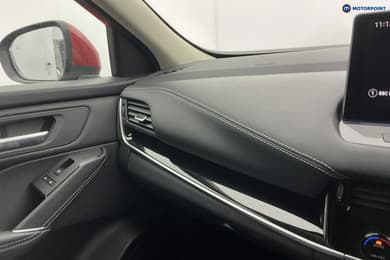 Nissan Qashqai N-Connecta Manual Petrol SUV - Stock Number (1668330) - 18th supplementary image
