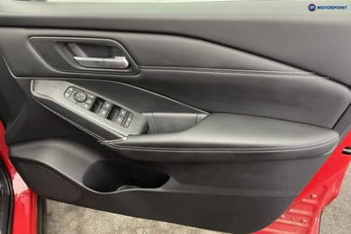 Nissan Qashqai N-Connecta Manual Petrol SUV - Stock Number (1668330) - 24th supplementary image