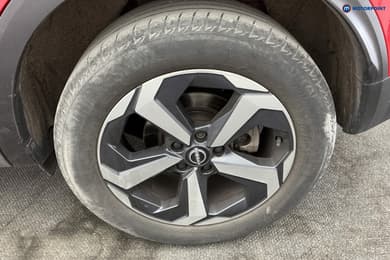 Nissan Qashqai N-Connecta Manual Petrol SUV - Stock Number (1668330) - 35th supplementary image
