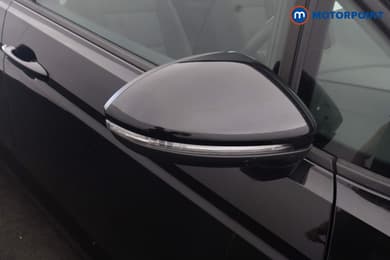 Volkswagen Touran Match Automatic Petrol People Carrier - Stock Number (1668499) - 54th supplementary image