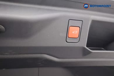 Peugeot 5008 GT Automatic Petrol SUV - Stock Number (1668995) - 24th supplementary image