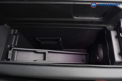 Volkswagen Passat R-Line Automatic Petrol Plug-In Hybrid Estate - Stock Number (1669006) - 17th supplementary image