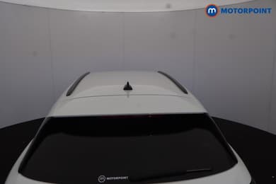 Volkswagen Passat R-Line Automatic Petrol Plug-In Hybrid Estate - Stock Number (1669006) - 62nd supplementary image