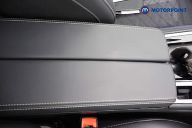 Volkswagen Passat R-Line Automatic Petrol Plug-In Hybrid Estate - Stock Number (1669008) - 14th supplementary image