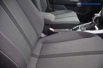 Volkswagen T-Roc Life Automatic Petrol SUV - Stock Number (1669088) - 11th supplementary image