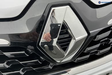 Renault Arkana S Edition Automatic Petrol-Electric Hybrid SUV - Stock Number (1669162) - 28th supplementary image