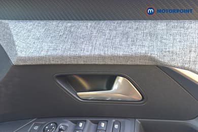 Peugeot 5008 Allure Premium Automatic Petrol SUV - Stock Number (1669665) - 42nd supplementary image