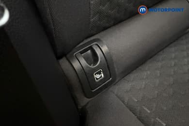 Toyota Yaris Cross Design Automatic Petrol-Electric Hybrid Estate - Stock Number (1651329) - 24th supplementary image