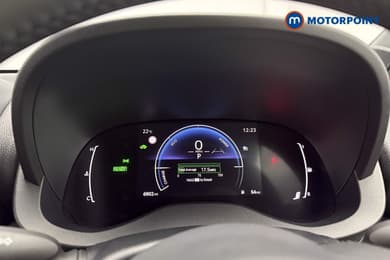 Toyota Yaris Cross Design Automatic Petrol-Electric Hybrid Estate - Stock Number (1651329) - 1st supplementary image