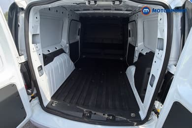 Ford Transit Connect Limited Automatic Petrol Plug-In Hybrid Panel Van - Stock Number (1655405) - 34th supplementary image