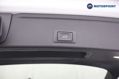 Audi A4 Black Edition Automatic Petrol Estate - Stock Number (1659807) - 22nd supplementary image