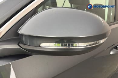 Volkswagen T-Roc Life Automatic Petrol SUV - Stock Number (1659944) - 43rd supplementary image