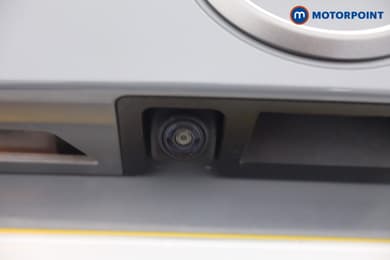 Nissan Juke N-Connecta Automatic Petrol SUV - Stock Number (1660475) - 7th supplementary image