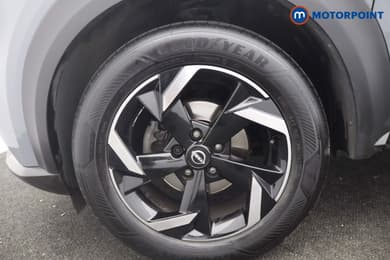 Nissan Juke N-Connecta Automatic Petrol SUV - Stock Number (1660475) - 26th supplementary image