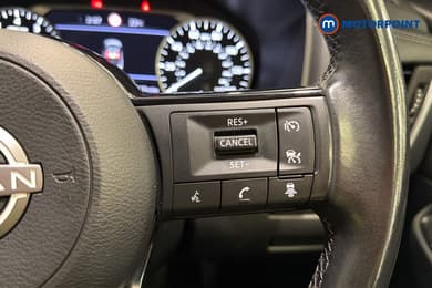 Nissan Qashqai Acenta Premium Manual Petrol SUV - Stock Number (1669129) - 4th supplementary image