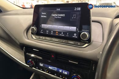 Nissan Qashqai Acenta Premium Manual Petrol SUV - Stock Number (1669129) - 9th supplementary image