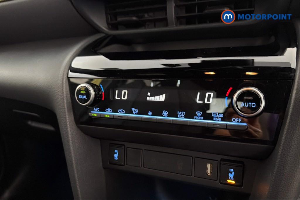 Toyota Yaris Cross Premiere Edition Automatic Petrol-Electric Hybrid Estate - Stock Number (1669841) - 12th supplementary image