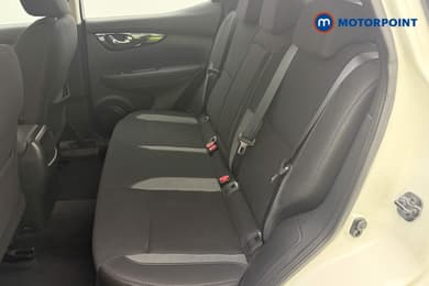 Nissan Qashqai Acenta Premium Manual Petrol SUV - Stock Number (1656504) - 8th supplementary image