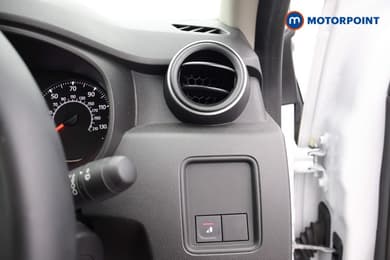 Dacia Duster Journey Manual Petrol SUV - Stock Number (1658571) - 7th supplementary image