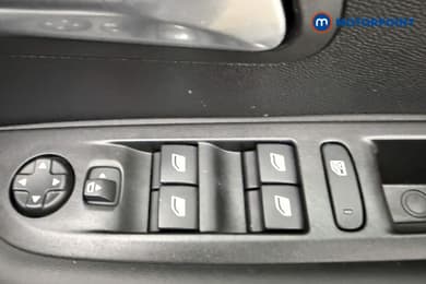 Peugeot 208 Allure Premium -Plus Automatic Petrol Hatchback - Stock Number (1659529) - 19th supplementary image
