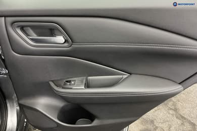 Nissan Qashqai Acenta Premium Manual Petrol SUV - Stock Number (1662363) - 26th supplementary image
