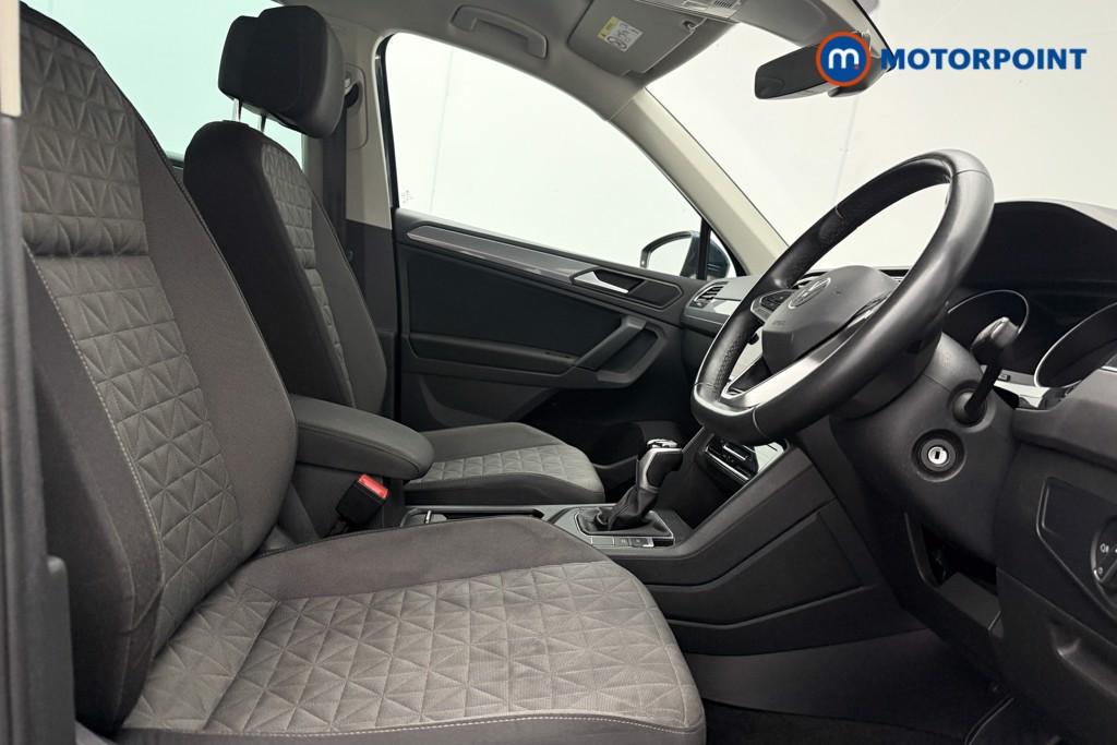 Volkswagen Tiguan Life Automatic Petrol SUV - Stock Number (1665399) - 8th supplementary image