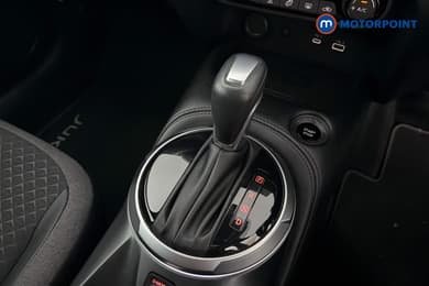 Nissan Juke N-Connecta Automatic Petrol-Electric Hybrid SUV - Stock Number (1666049) - 15th supplementary image