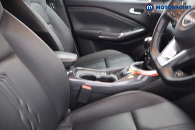 Nissan Juke Tekna Manual Petrol SUV - Stock Number (1667733) - 12th supplementary image