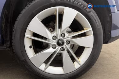 Audi Q2 S Line Manual Petrol SUV - Stock Number (1667939) - 12th supplementary image