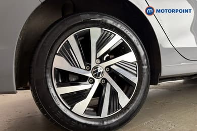 Volkswagen Golf Style Automatic Petrol Plug-In Hybrid Hatchback - Stock Number (1668137) - 49th supplementary image